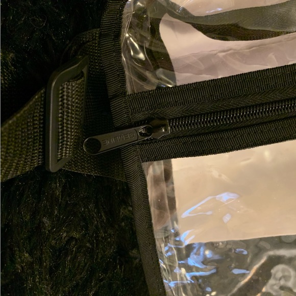 5️⃣❇️4️⃣❇️2️⃣5️⃣ • Jack Daniels Tennessee Apple Whiskey Clear Tote 🍏 - Picture 5 of 6